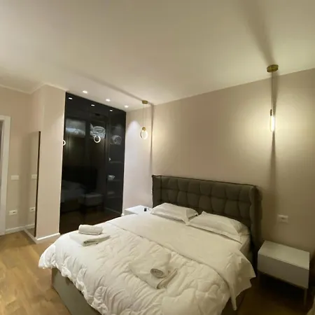 Lejlighed Bliss Apartament Tirana